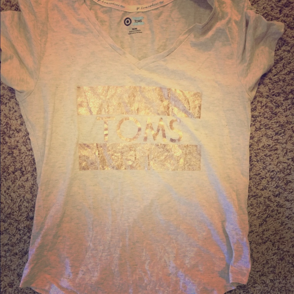 Toms t-shirt